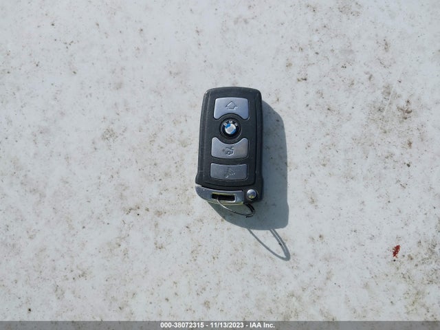 2006 BMW 7 SERIES 750LI VIN: WBAHN83576DT29626