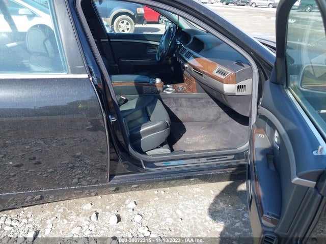 2006 BMW 7 SERIES 750LI VIN: WBAHN83576DT29626