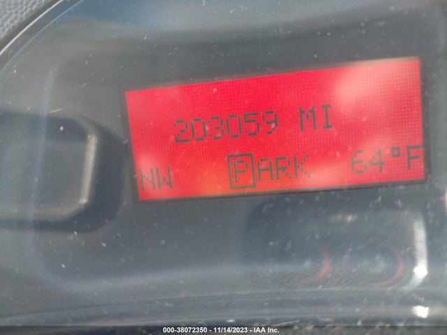 2006 PONTIAC GRAND PRIX VIN: 2G2WP552861136049