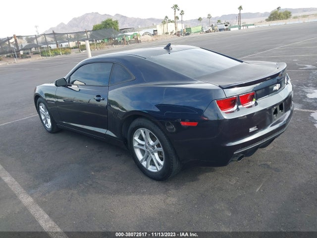 38072517 :رقم المزاد ، 2G1FB1E34D9146970 vin ، 2013 Chevrolet Camaro 1lt مزاد بيع
