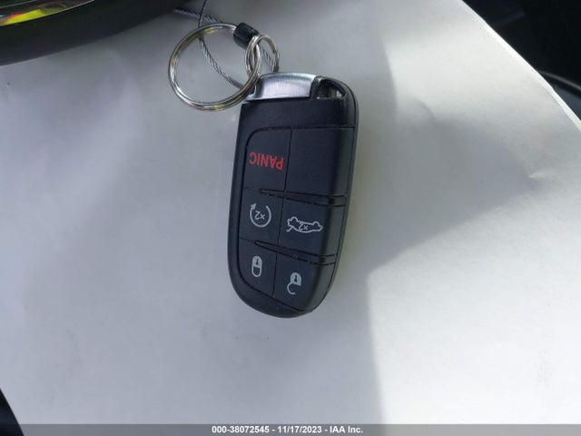 1C3CCCEGXFN668769 Chrysler 200 C