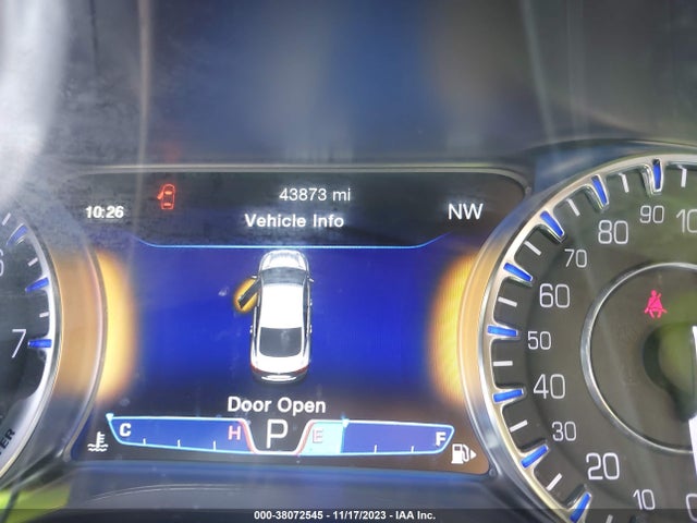 1C3CCCEGXFN668769 Chrysler 200 C