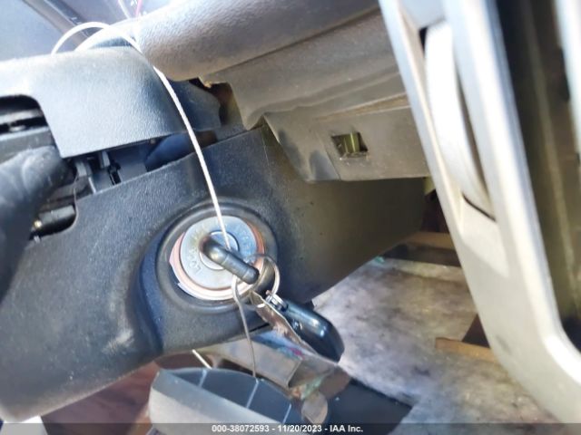 2004 MITSUBISHI ENDEAVOR 4A4MN41SX4E009669 Photo 10