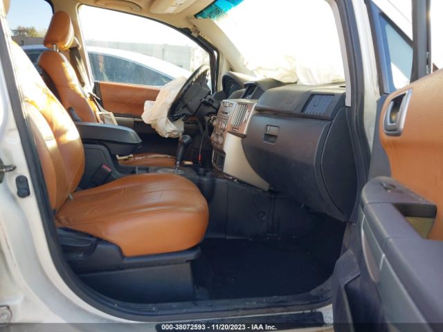 2004 MITSUBISHI ENDEAVOR 4A4MN41SX4E009669 Photo 4