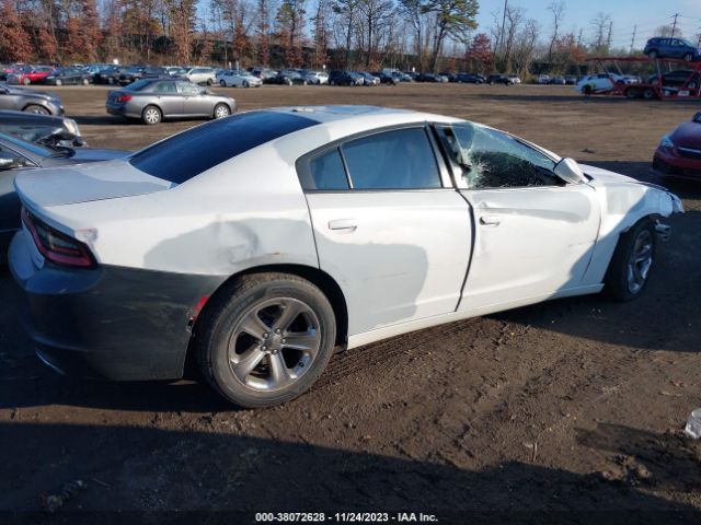 2C3CDXHG7FH870171 Dodge Charger Sxt