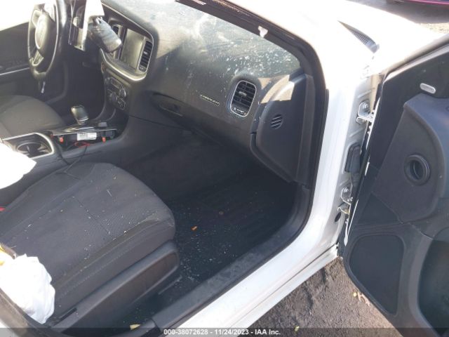 2C3CDXHG7FH870171 Dodge Charger Sxt