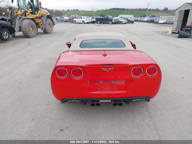 2005 CHEVROLET CORVETTE VIN: 1G1YY34U655128448