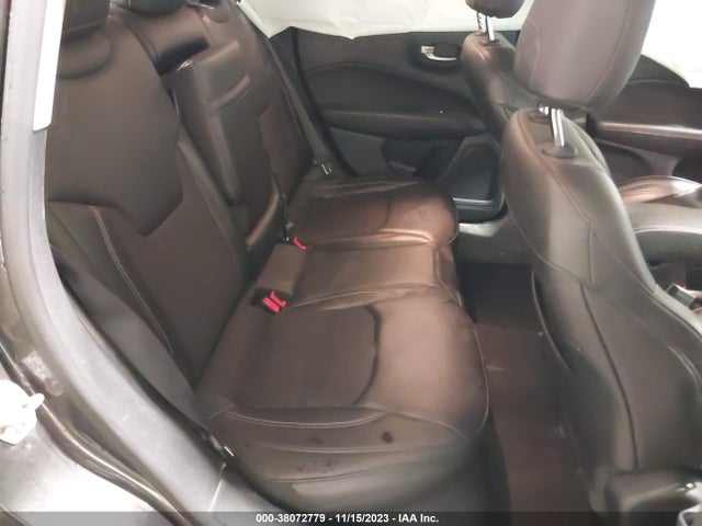Jeep Compass Latitude 4x4 2018 3C4NJDBB4JT282575 Image 8