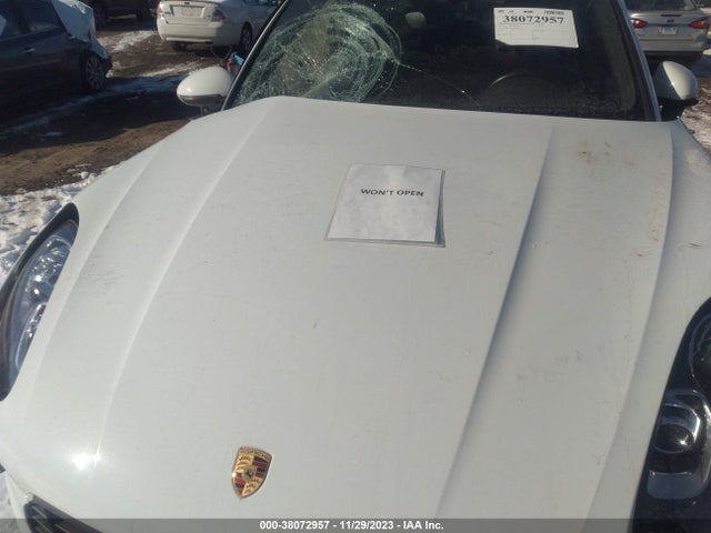 2018 PORSCHE MACAN WP1AA2A5XJLB15162 Photo 9
