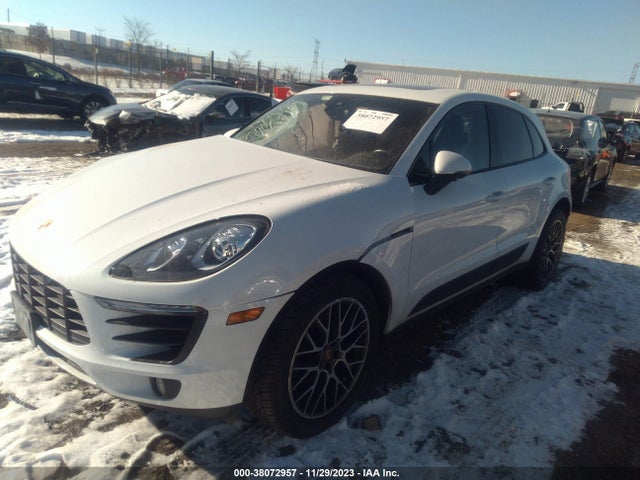 2018 PORSCHE MACAN WP1AA2A5XJLB15162 Photo 1