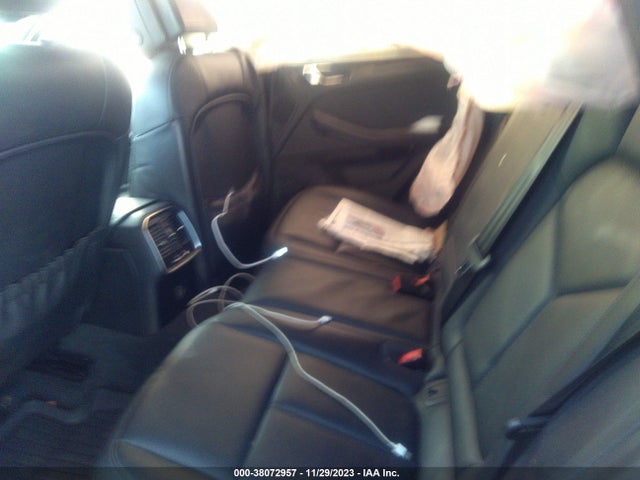 2018 PORSCHE MACAN WP1AA2A5XJLB15162 Photo 4