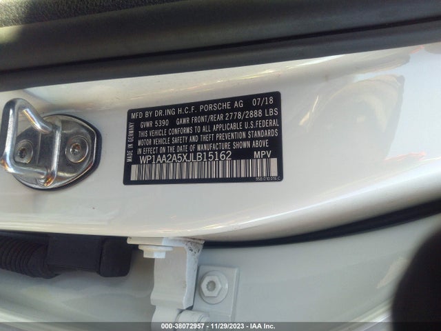 2018 PORSCHE MACAN WP1AA2A5XJLB15162 Photo 8