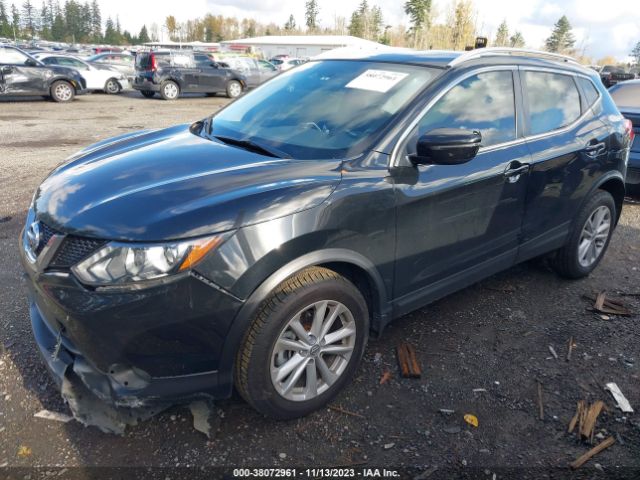 JN1BJ1CR8HW120310 Nissan Rogue Sport Sv