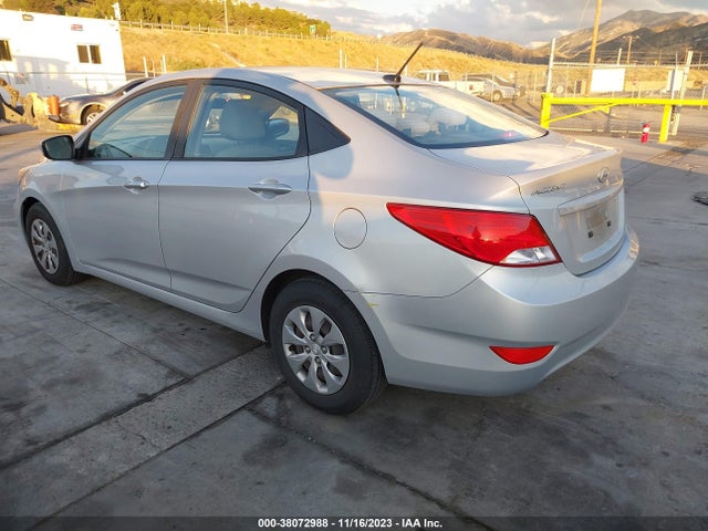 Hyundai ACCENT SE 2017 KMHCT4AE1HU273535 Image 3