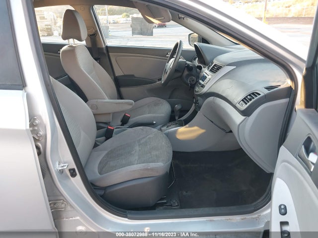 Hyundai ACCENT SE 2017 KMHCT4AE1HU273535 Image 5