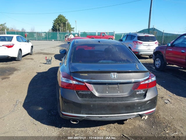 Honda Accord Touring 2016 1HGCR3F90GA019938 Image 17