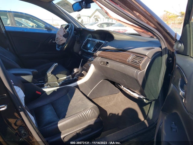 Honda Accord Touring 2016 1HGCR3F90GA019938 Image 5