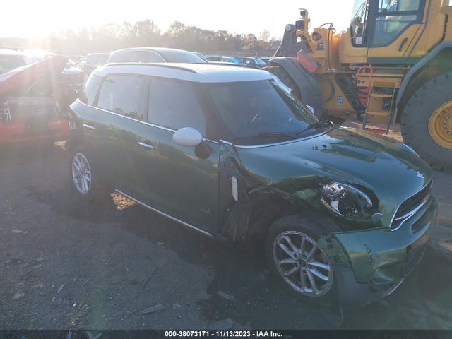 2016 MINI COUNTRYMAN WMWZC5C57GWU20703 Photo 0