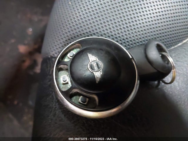2009 MINI COOPER S WMWMF73599TT94770 Photo 10