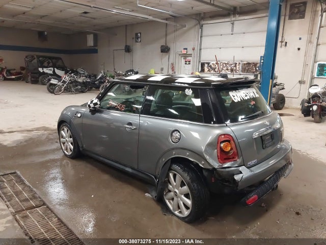 2009 MINI COOPER S WMWMF73599TT94770 Photo 2