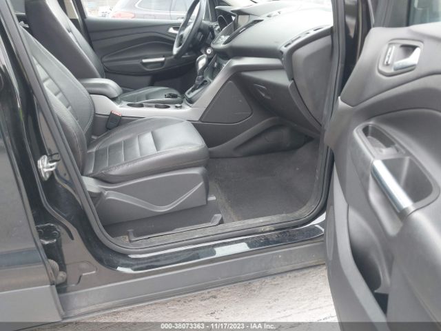 1FMCU9GX6EUD13218 Ford ESCAPE SE