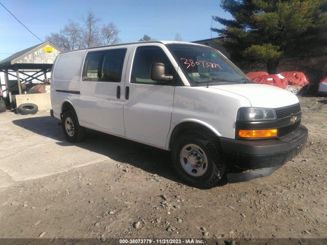 Chevrolet Express 2500 Work Van 2018 1GCWGAFP5J1203588 Image 1