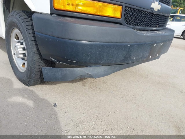 Chevrolet Express 2500 Work Van 2018 1GCWGAFP5J1203588 Image 6