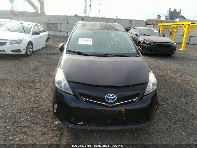 Toyota Prius V Two 2014 JTDZN3EU8EJ001324 Image 12