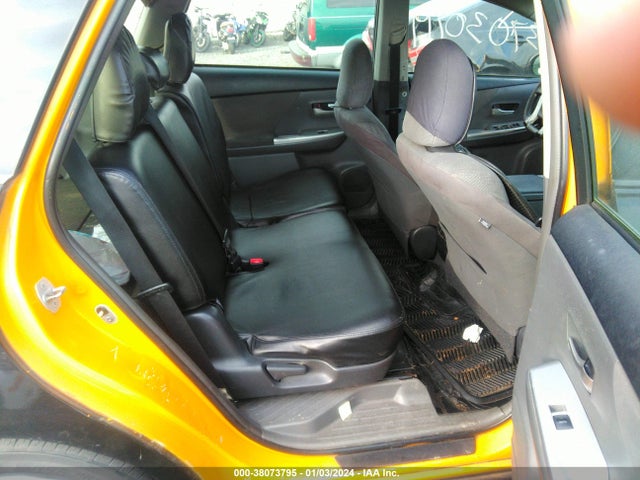 Toyota Prius V Two 2014 JTDZN3EU8EJ001324 Image 8