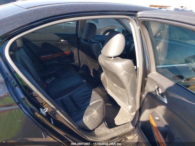 2011 HONDA ACCORD 2.4 EX-L VIN: 1HGCP2F85BA086521