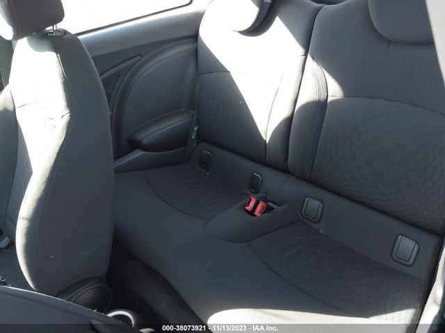 2010 MINI COOPER S WMWMF7C57ATZ71736 Photo 7