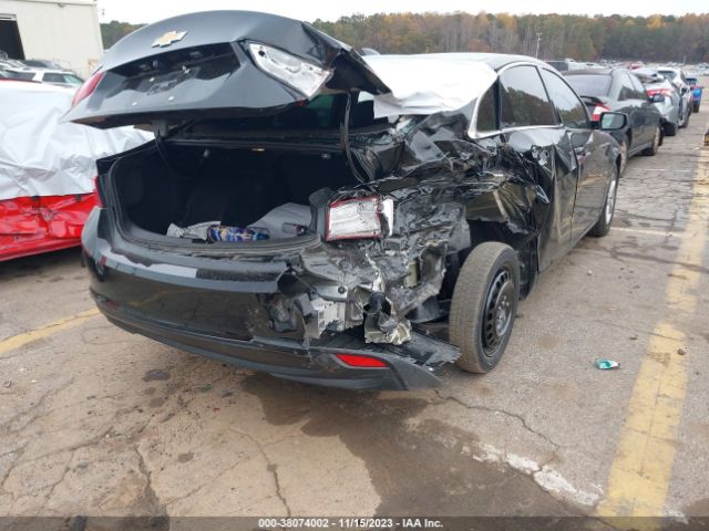 1G1ZB5ST4PF113696 Chevrolet Malibu Fwd Ls