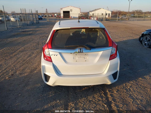 Honda FIT EX 2016 JHMGK5H76GX028022 Image 17