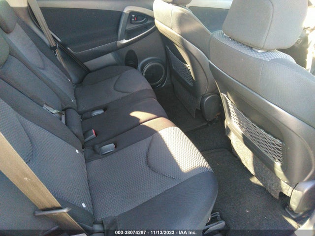 2008 TOYOTA RAV4 SPORT VIN: JTMBD32V686087208