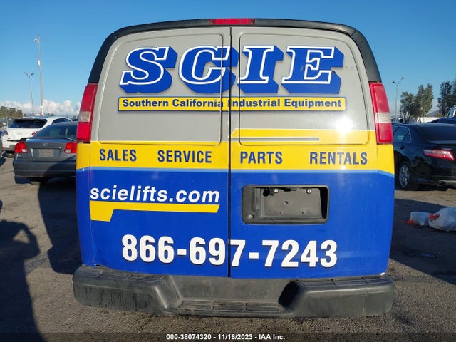 Chevrolet Express 2500 Work Van 2017 1GCWGBFF6H1240401 Image 16