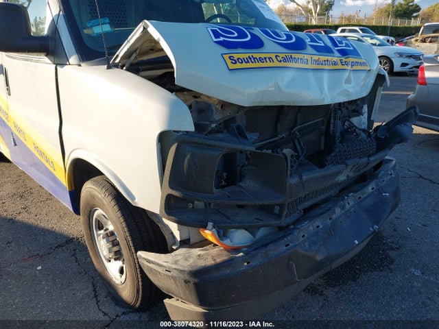 Chevrolet Express 2500 Work Van 2017 1GCWGBFF6H1240401 Image 6