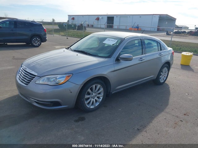 Aukcja sprzedaży 2014 Chrysler 200 Touring, vin: 1C3CCBBB1EN137638, numer aukcji: 38074414