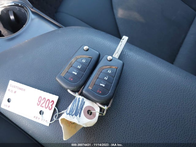 Toyota CAMRY LE 2020 4T1C11AK9LU903336 Image 11
