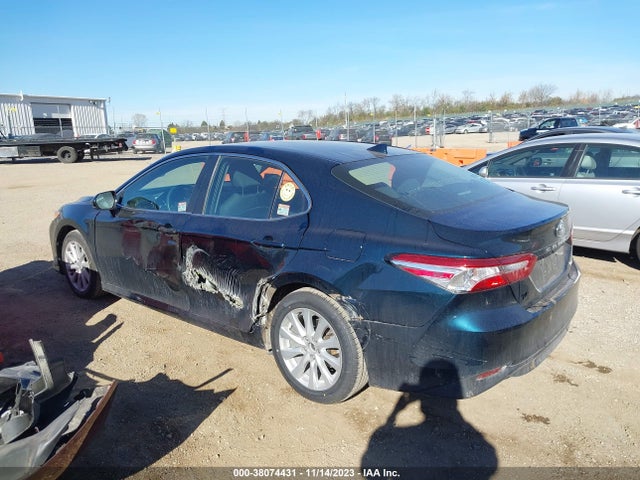Toyota CAMRY LE 2020 4T1C11AK9LU903336 Image 3