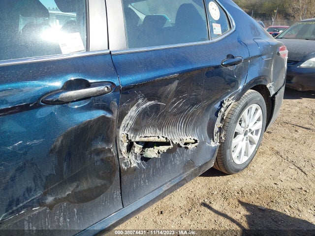 Toyota CAMRY LE 2020 4T1C11AK9LU903336 Image 6
