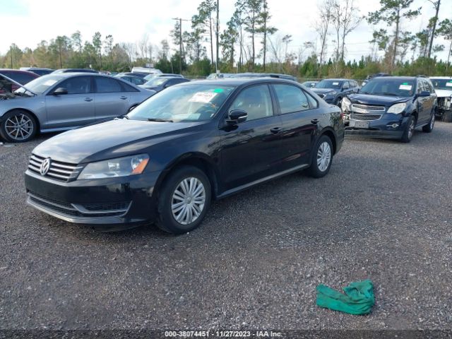 1VWAT7A33EC107253 Volkswagen Passat 1.8t S