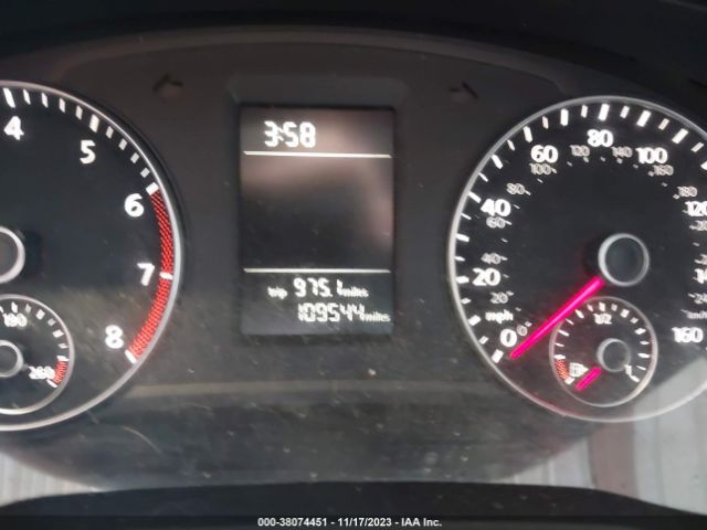 1VWAT7A33EC107253 Volkswagen Passat 1.8t S