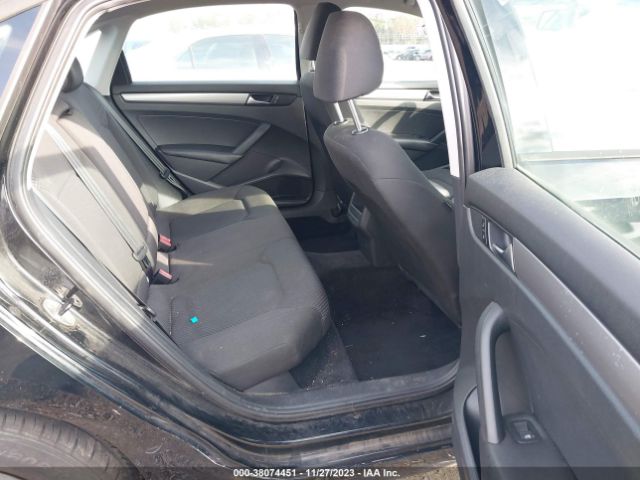 1VWAT7A33EC107253 Volkswagen Passat 1.8t S