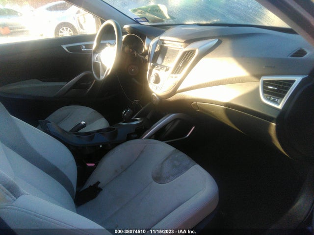 2012 HYUNDAI VELOSTER BASE W/GRAY VIN: KMHTC6AD0CU040094