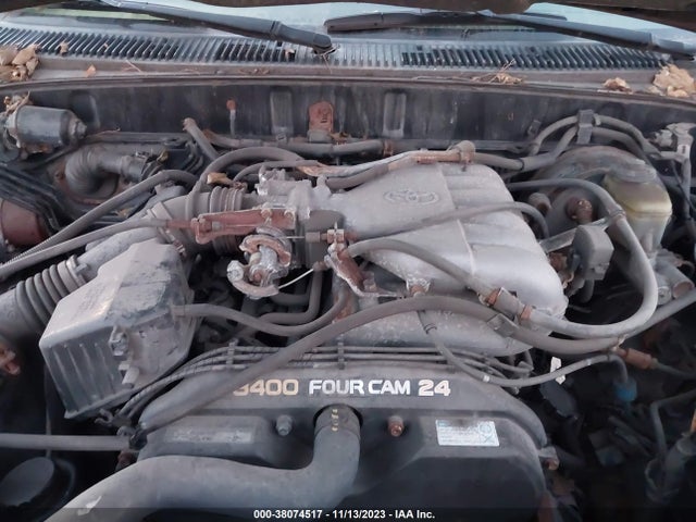 2000 TOYOTA 4RUNNER SR5 V6 VIN: JT3HN86R3Y0265035