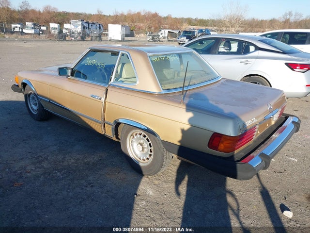 1983 MERCEDES-BENZ 380 SL VIN: WDBBA45A7DB023928