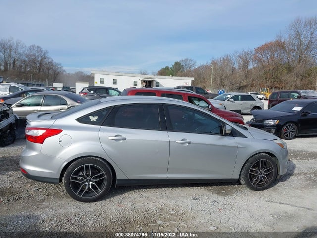 2014 FORD FOCUS SE VIN: 1FADP3F29EL234267
