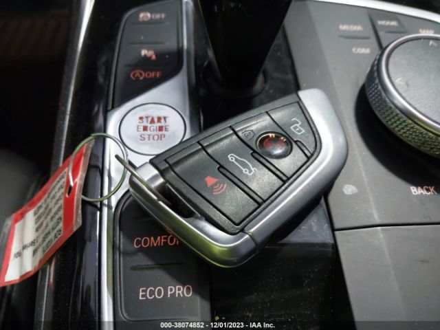 WBA5R1C55KAJ99906 BMW 330I