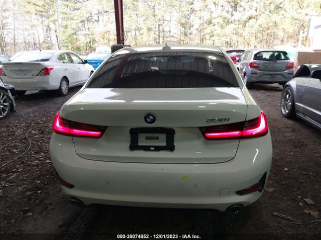 WBA5R1C55KAJ99906 BMW 330I