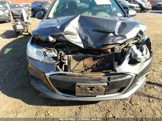 Chevrolet Sonic Ls Auto 2018 1G1JB5SG7J4115350 Image 6